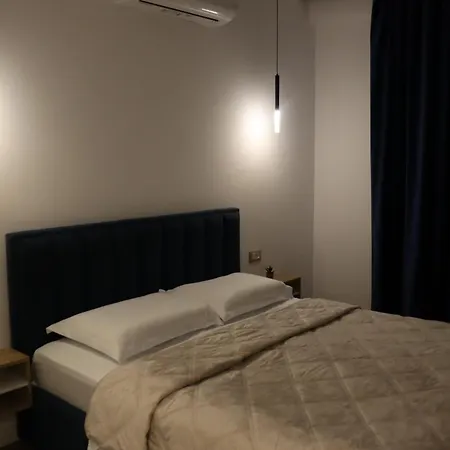 Lakeside Comfort - Self Check-in Apartment Tirana