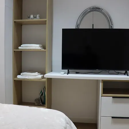 Апартаменты Lakeside Comfort - Self Check-in